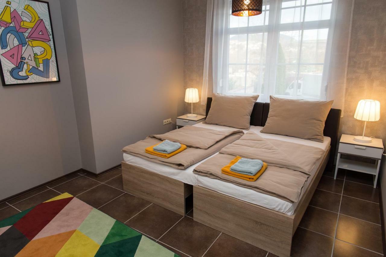 Deakvilla37 Apartman Еґер Екстер'єр фото